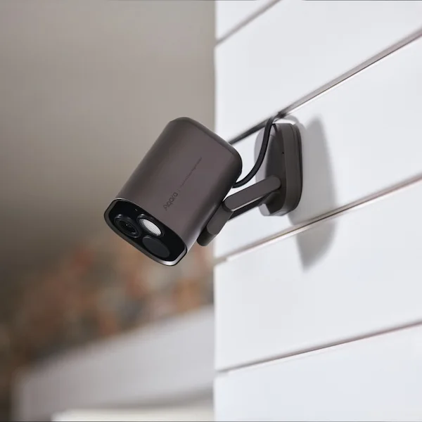 Aqara Camera Hub G5 Pro Wi-Fi hall valvekaamera CH-C07D-G seinale paigaldatuna
